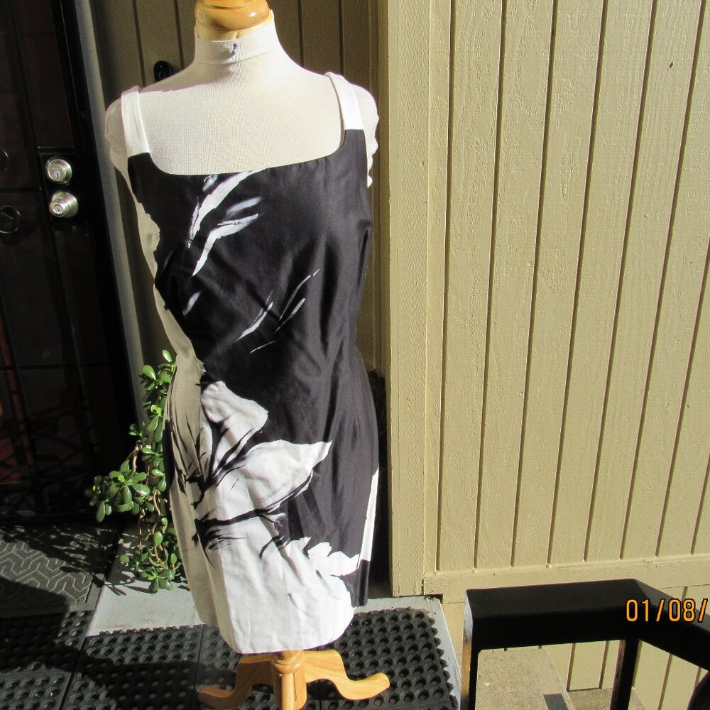 #787  NEW WOMAN'S BLACK & WHITE COTTON SUMMER DRESS BY RALPH LAUREN  (SIZE 16)